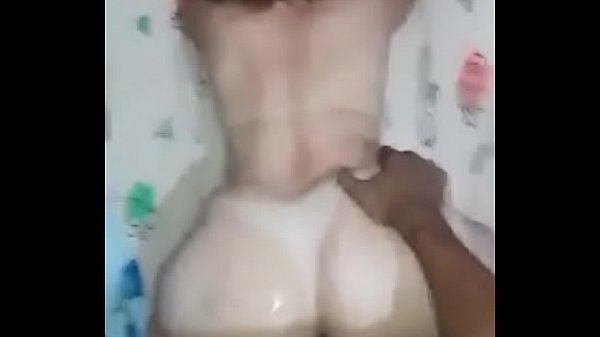 A Bunda Da Graciane Barbosa É Silicone