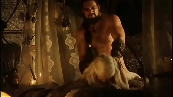 Emilia Clarke Sex