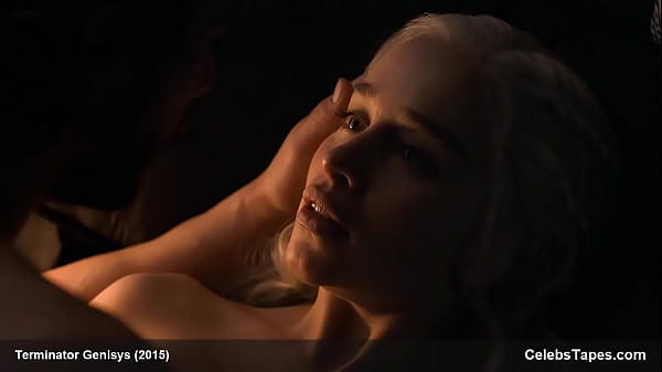 Emilia Clarke Sexo