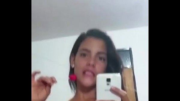 Filha Novinha Olhando Sexo No Celular