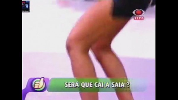 Vivi Fernandes Mostrando Tudo