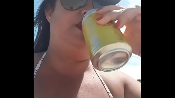 Gostosa Na Praia Sexo