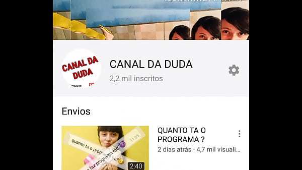 Novinha Arregacando O Cuzinho Virgem