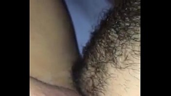 Vídeo porno velho chupando buceta