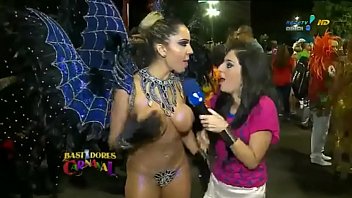 Mulher duas   pelada