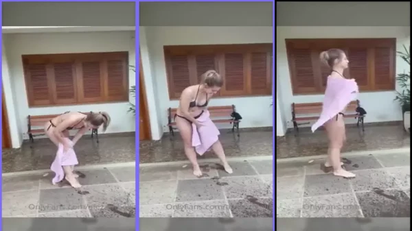 Ale Zambelli do blog Janela da Rua se secando após um mergulho na piscina